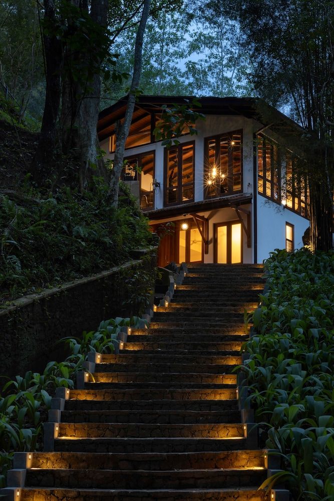 the weir house